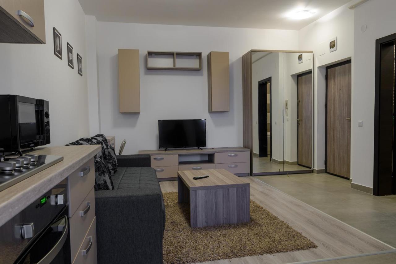 Palas Mall - Cozy Studios And Flats ヤシ エクステリア 写真
